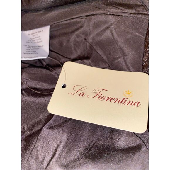 NWT La Fiorentina Women's Brown Faux Fur Capelet Color Brown One Size MSRP $299 - Picture 8 of 10